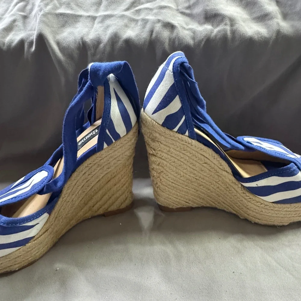 Theme Zebra Print Espadrille Wedge Sandals Blue White Ankle Tie 6.5M 169109‎